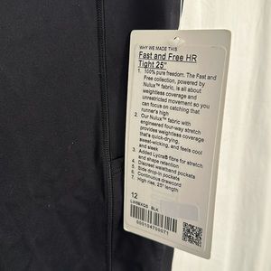 Black size 12 nwt fast and free HR Tights 25”